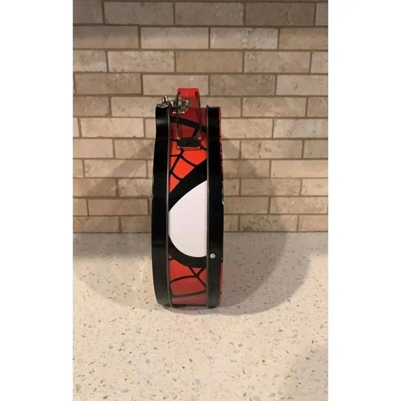 spiderman‎ tin box - Picture 2 of 5